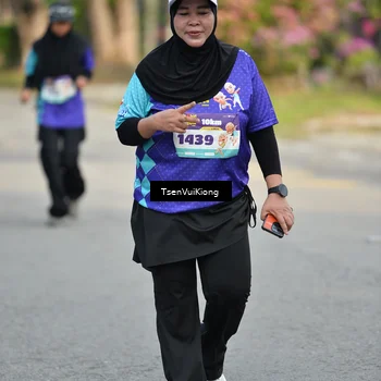 Runner Photo 8202313