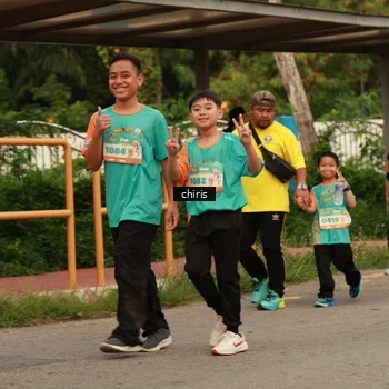 Runner Photo 8202314