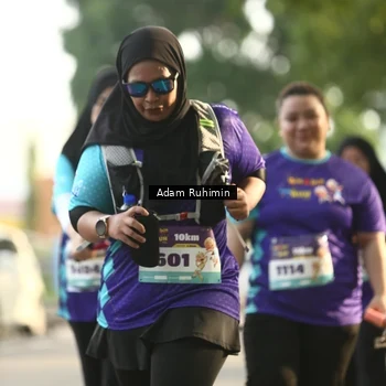 Runner Photo 8202320