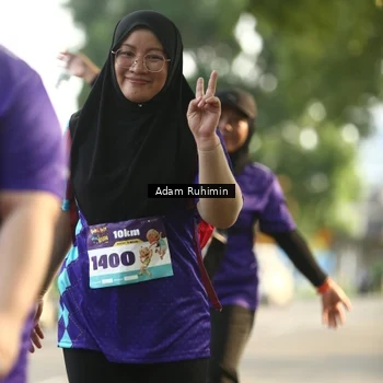 Runner Photo 8202340