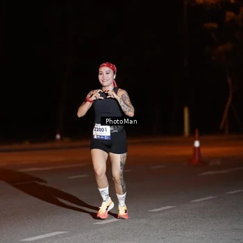 Runner Photo 8202348