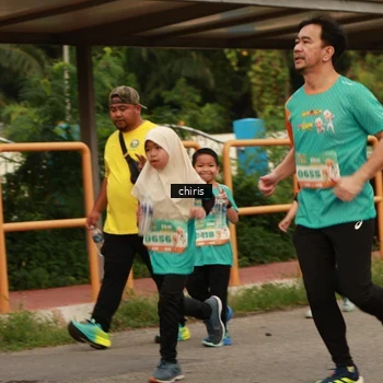 Runner Photo 8202360