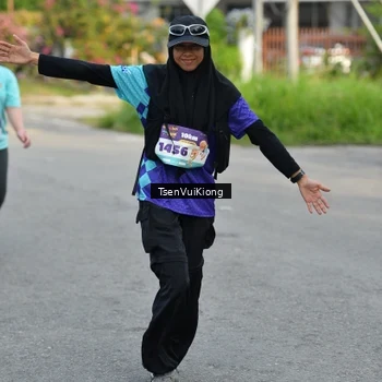 Runner Photo 8202368