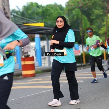 Runner Photo 8202387