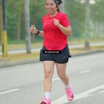Runner Photo 8202396