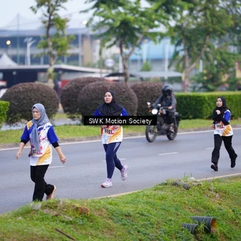 Runner Photo 8202409