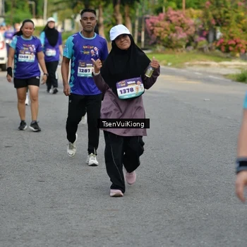 Runner Photo 8202438