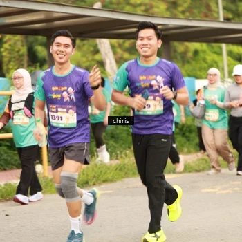 Runner Photo 8202439