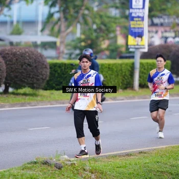 Runner Photo 8202440