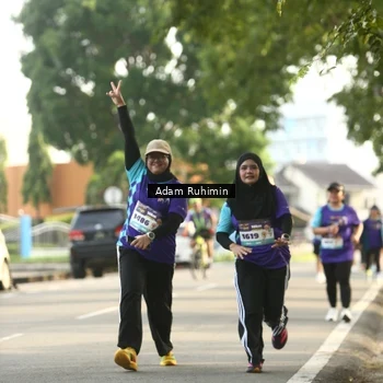 Runner Photo 8202444