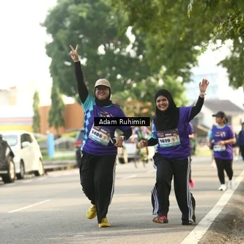 Runner Photo 8202451