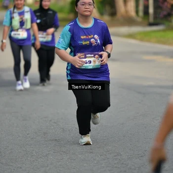 Runner Photo 8202453