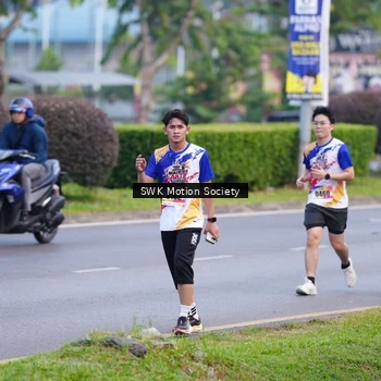 Runner Photo 8202454
