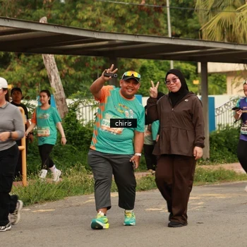 Runner Photo 8202465