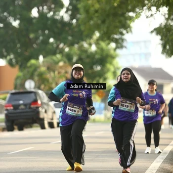 Runner Photo 8202476