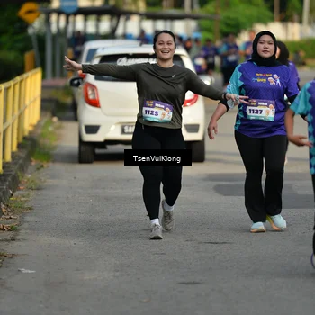 Runner Photo 8202481