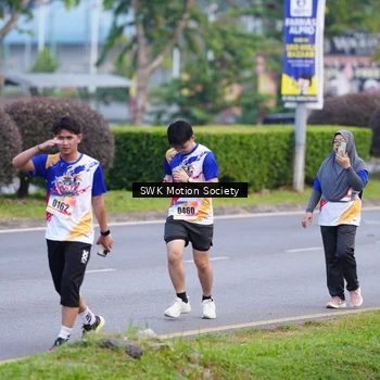 Runner Photo 8202483