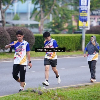 Runner Photo 8202496