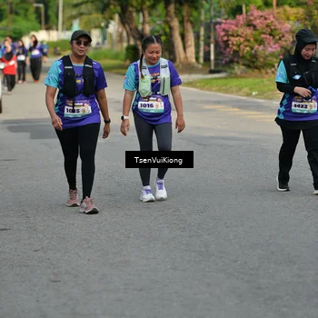 Runner Photo 8202515