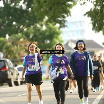 Runner Photo 8202517