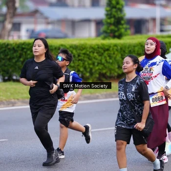 Runner Photo 8202527