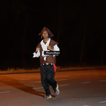Runner Photo 8202536
