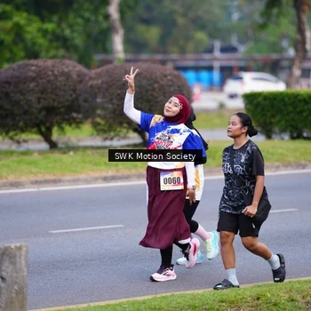 Runner Photo 8202542