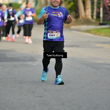Runner Photo 8202552