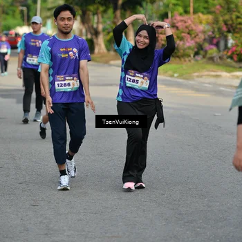 Runner Photo 8202635