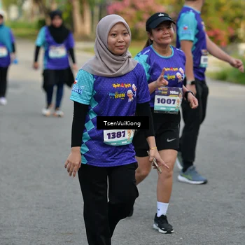 Runner Photo 8202637