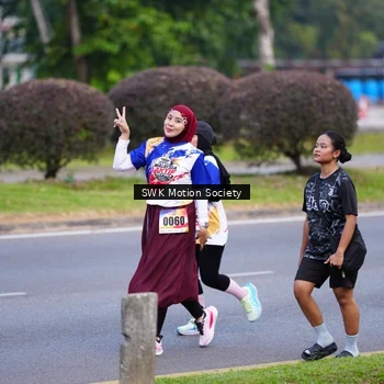 Runner Photo 8202643