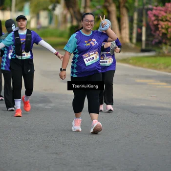 Runner Photo 8202661