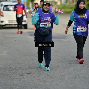 Runner Photo 8202667