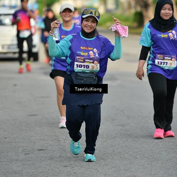 Runner Photo 8202669