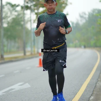 Runner Photo 8202680