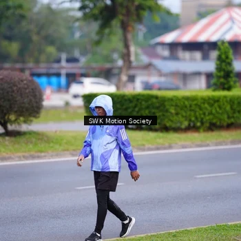 Runner Photo 8202692