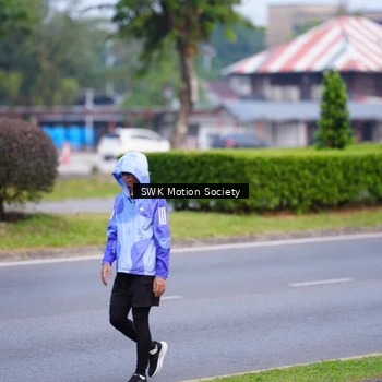 Runner Photo 8202693