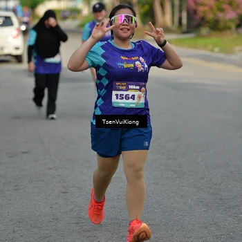 Runner Photo 8202711