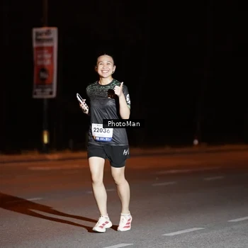 Runner Photo 8202748