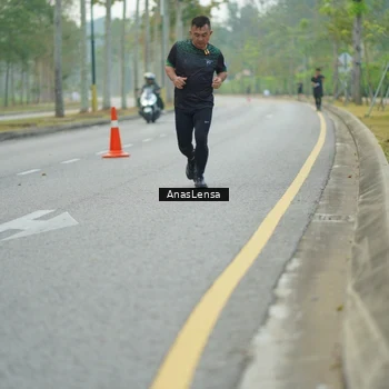 Runner Photo 8202756