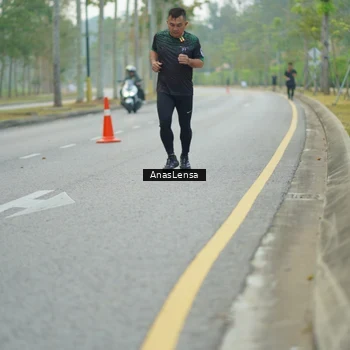 Runner Photo 8202761