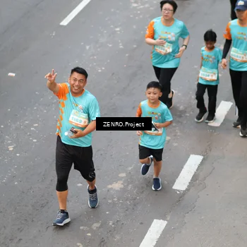 Runner Photo 8202775