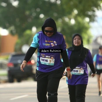 Runner Photo 8202796