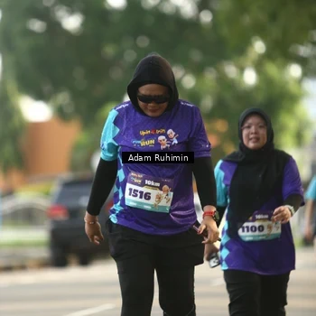 Runner Photo 8202800