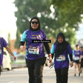 Runner Photo 8202811