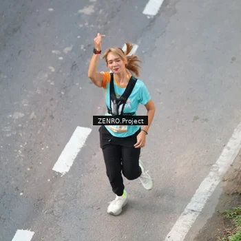 Runner Photo 8202841