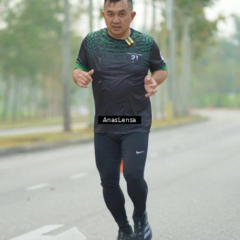 Runner Photo 8202850