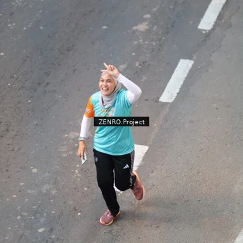 Runner Photo 8202859