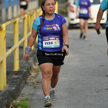 Runner Photo 8202863