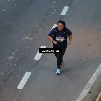 Runner Photo 8202900